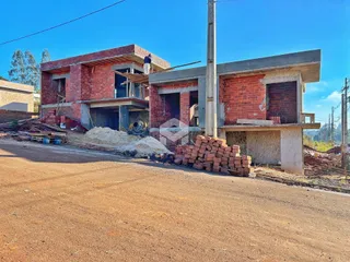 Fachada de uma residência em construção em Lajeado, Brasil.