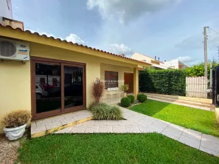 Casa com 4 dormitórios, foto 2