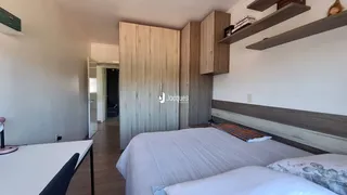 Apartamento com 2 dormitórios, foto 15
