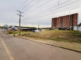 Foto da fachada de um prédio residencial em Lajeado, Brasil.