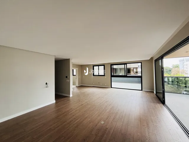 Apartamento com 3 dormitórios, foto 3