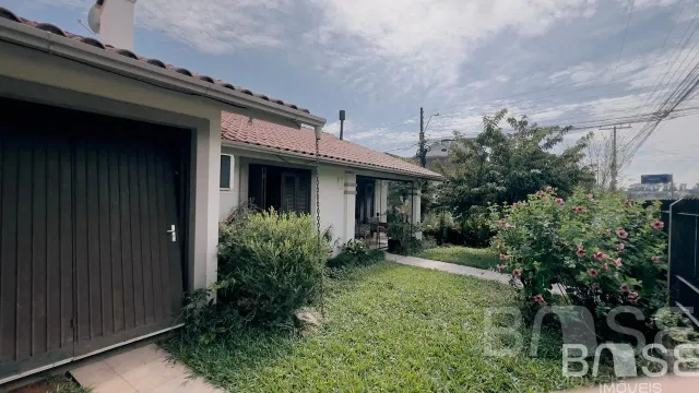 Casa com 3 dormitórios
