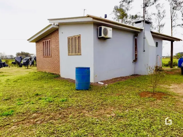 Fachada de uma residência em Lajeado, Brasil.