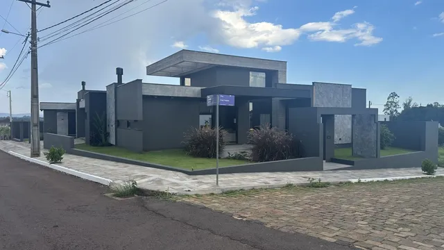 Casa com 3 dormitórios
