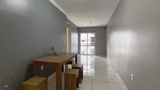 Apartamento com 2 dormitórios, foto 2