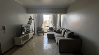 Apartamento com 2 dormitórios, foto 9