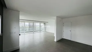 Apartamento com 3 dormitórios, foto 15