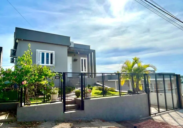 Casa com 2 dormitórios