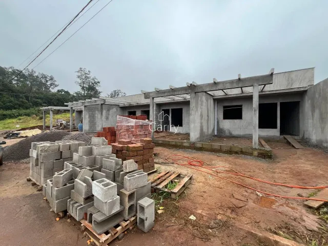 Casa geminada com 2 dormitórios, foto 2