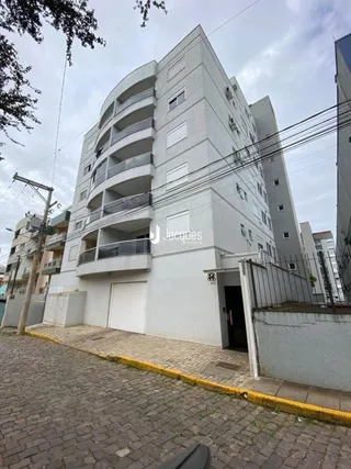 Fachada de um prédio residencial em Lajeado, Brasil.
