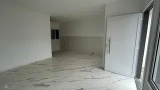Casa geminada com 2 dormitórios, foto 4