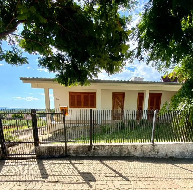 Casa com 3 dormitórios