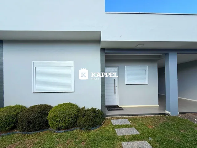Casa com 3 dormitórios