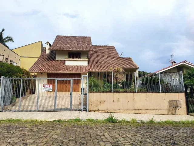 Casa com 3 dormitórios