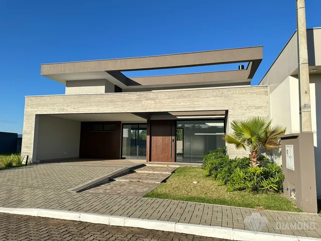 Casa com 3 dormitórios
