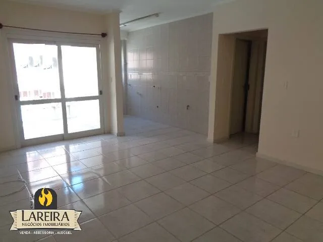 Apartamento com 2 dormitórios, foto 2