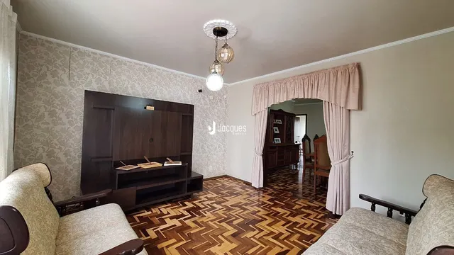 Casa com 4 dormitórios, foto 2