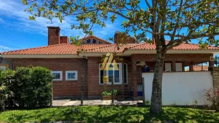 Casa com 3 dormitórios, foto 2