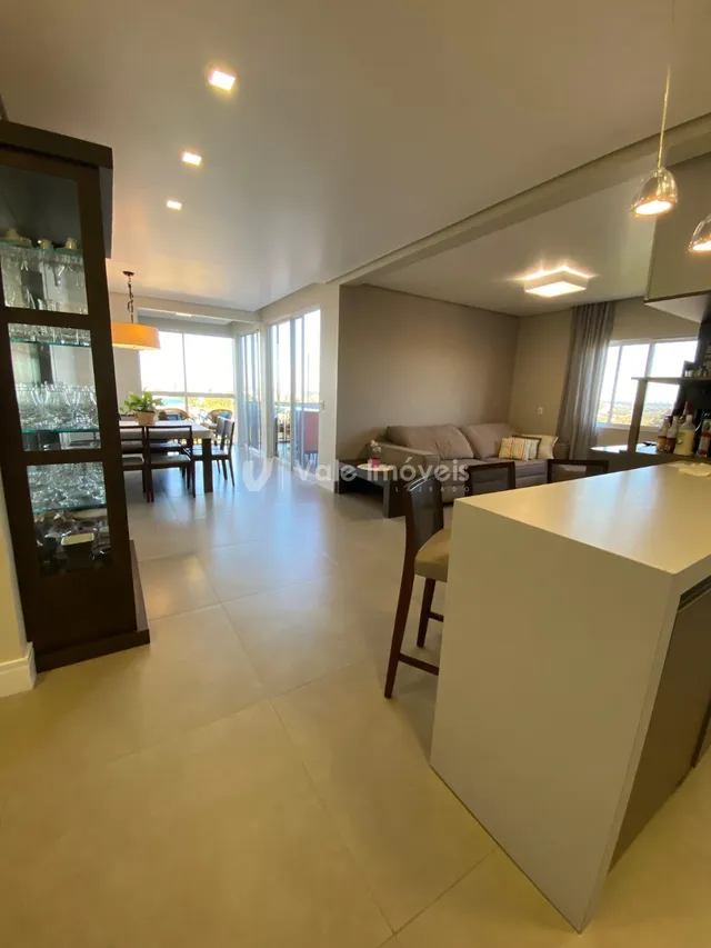 Apartamento com 3 dormitórios, foto 2