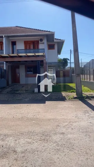 Sobrado com 3 dormitórios