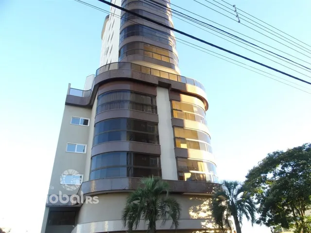 Fachada de um edifício residencial em Lajeado, Brasil.