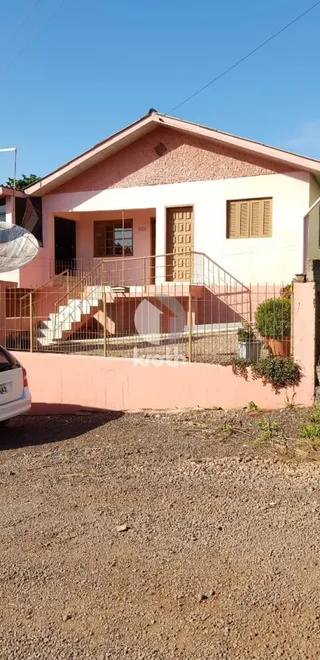 Casa com 4 dormitórios