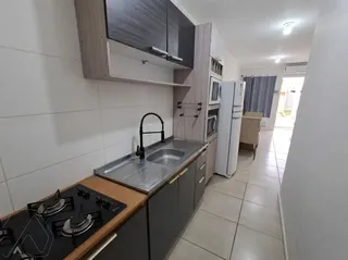 Casa geminada com 2 dormitórios, foto 4
