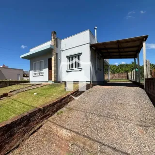 Fachada externa de uma casa em Lajeado, Brasil.