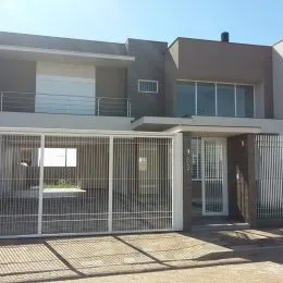 Casa com 3 dormitórios, foto 2