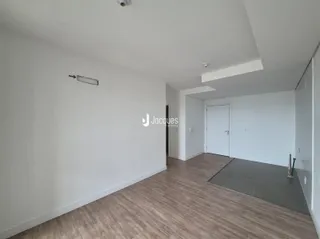 Apartamento com 2 dormitórios, foto 3