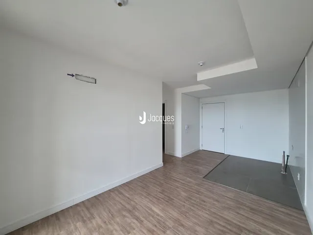 Apartamento com 2 dormitórios, foto 3