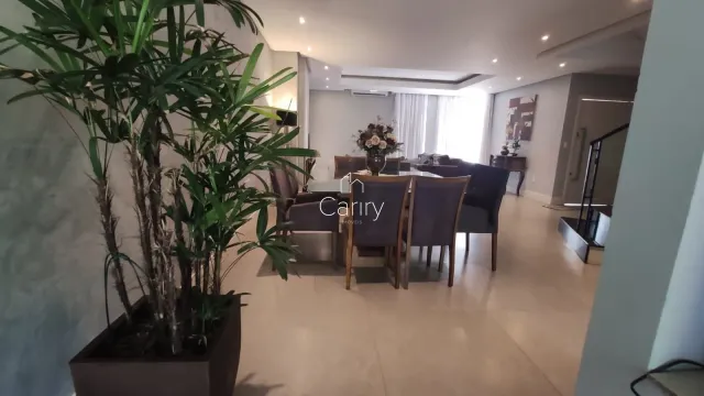 Casa com 3 dormitórios