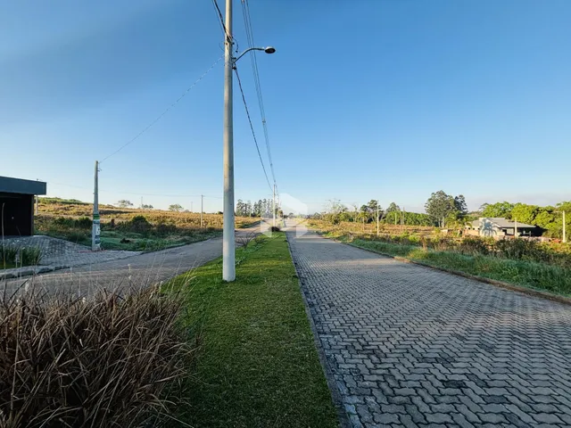 Vista da propriedade em Lajeado, Brasil com paisagem rural.