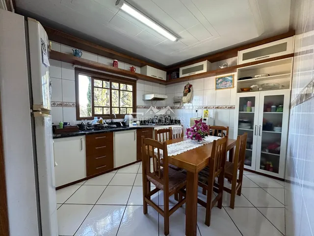 Casa com 4 dormitórios, foto 3