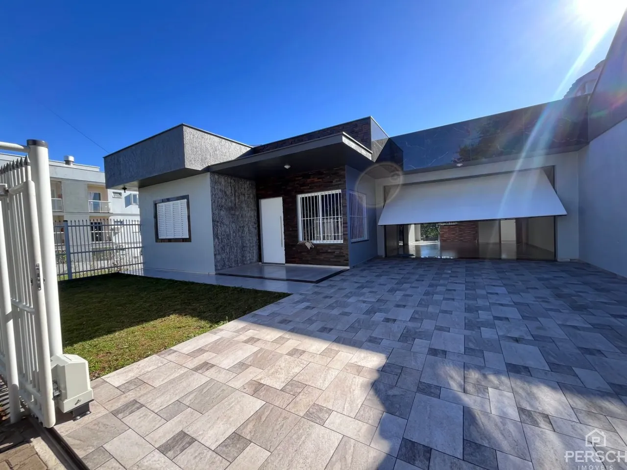 Casa com 3 dormitórios, foto 1
