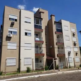 Fachada de um prédio residencial em Lajeado, Brasil, com vários andares.
