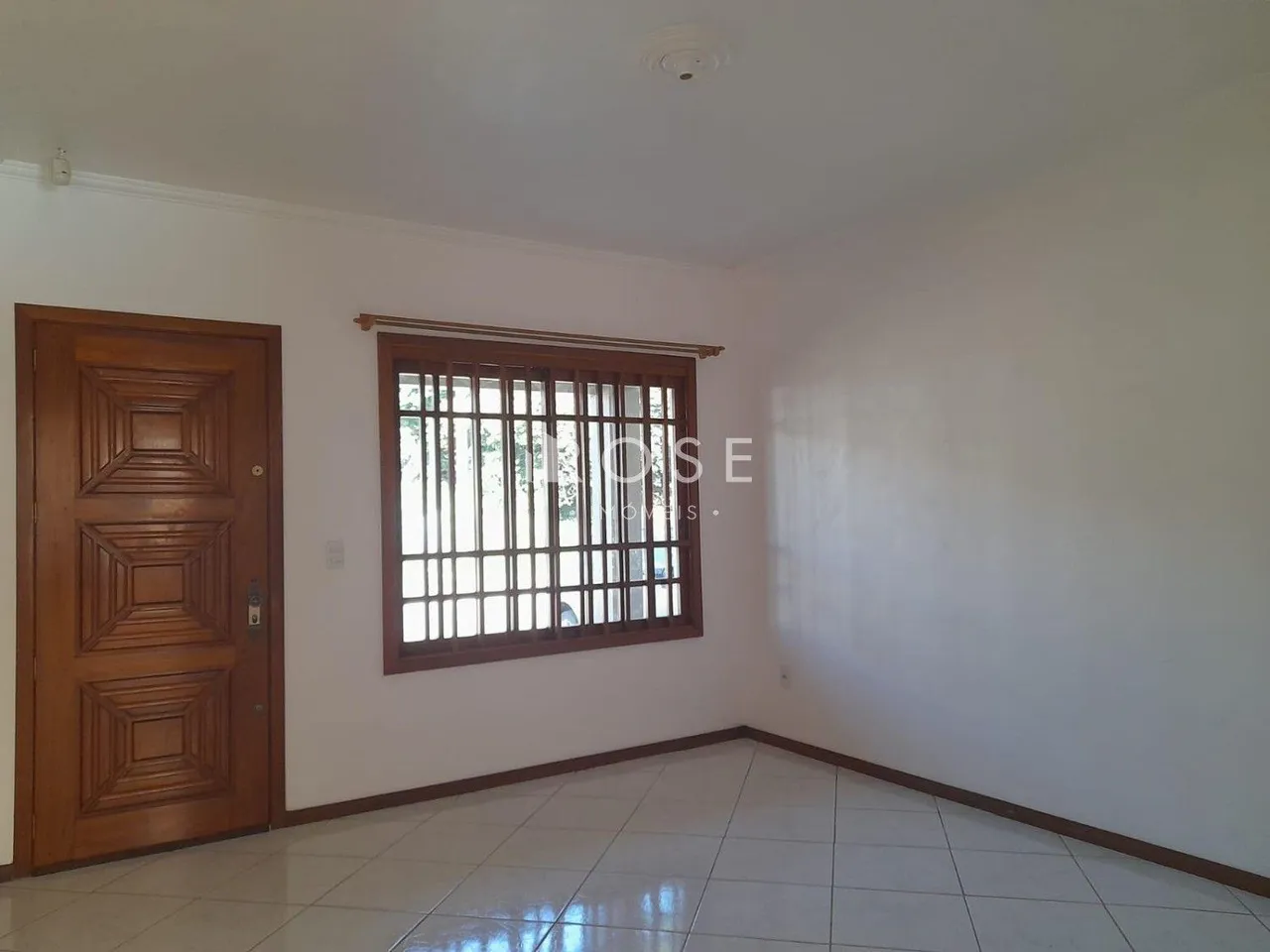 Casa geminada com 2 dormitórios, foto 1