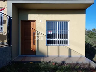 Casa geminada com 2 dormitórios, foto 1