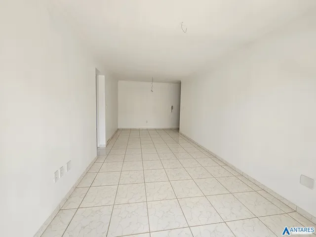 Apartamento com 2 dormitórios, foto 3