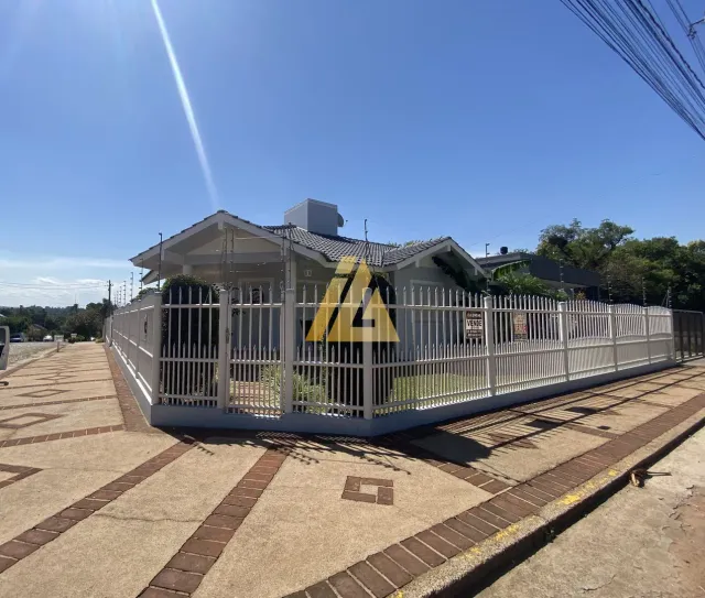 Casa com 3 dormitórios, foto 2