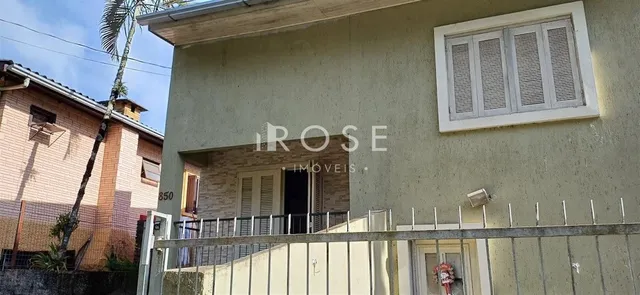 Casa com 2 dormitórios