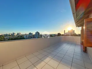 Vista de um terraço com vista para a cidade de Lajeado.