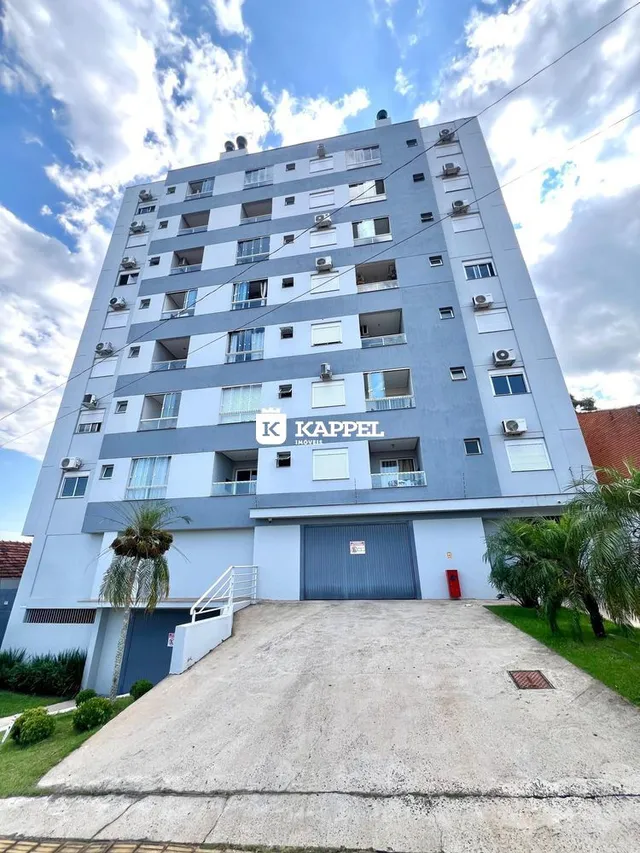Fachada de um prédio residencial moderno em Lajeado, Brasil.
