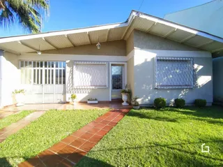 Casa com 3 dormitórios, foto 1