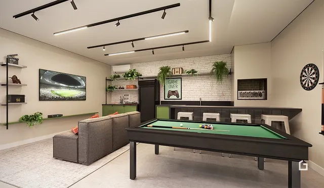 Sala de estar moderna com sofá e televisão em um imóvel no Brasil.