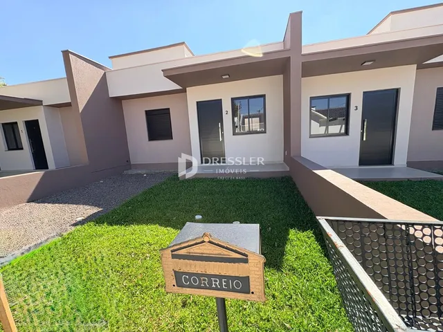 Casa geminada com 2 dormitórios, foto 2