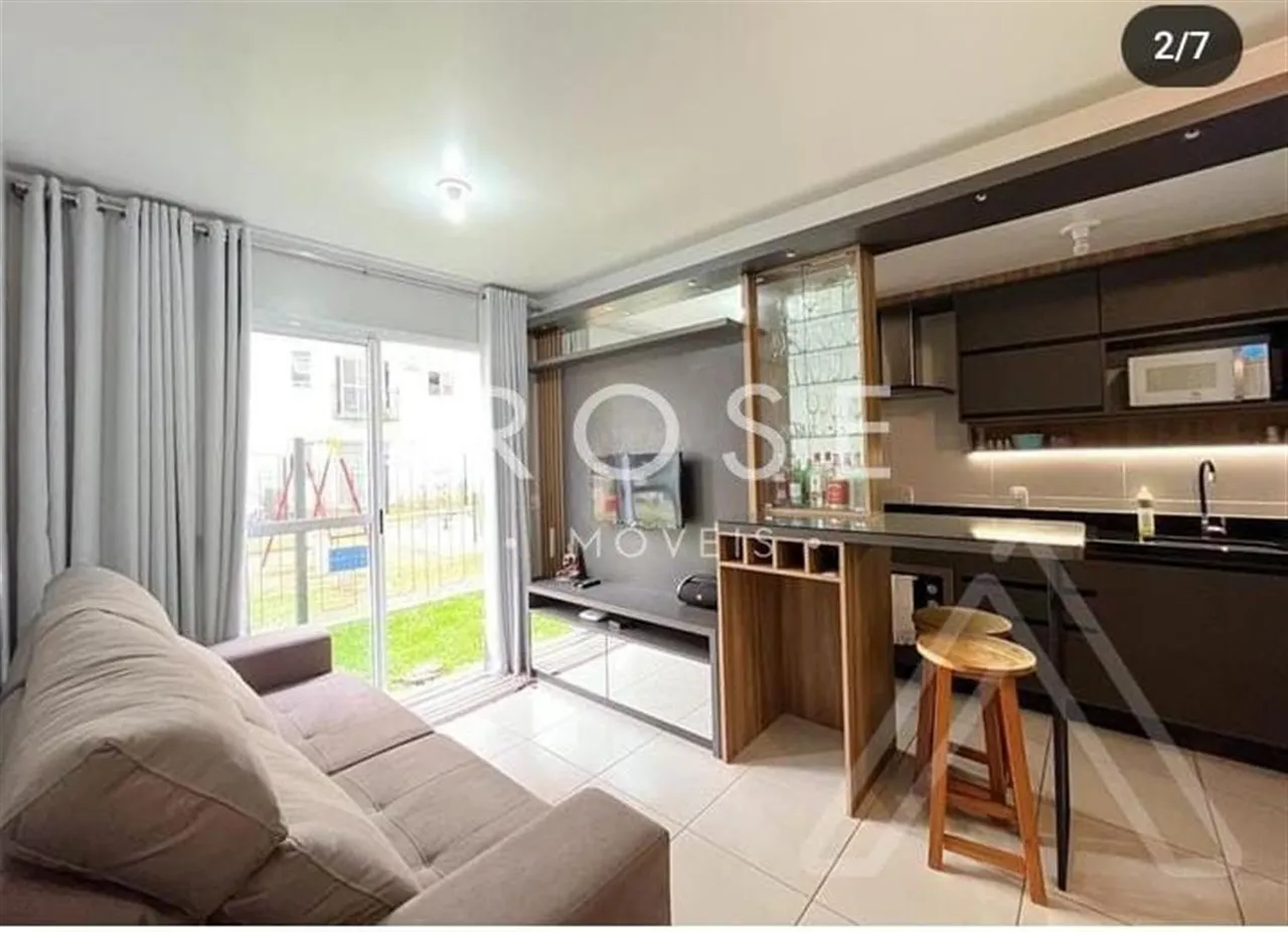 Apartamento com 2 dormitórios, foto 1