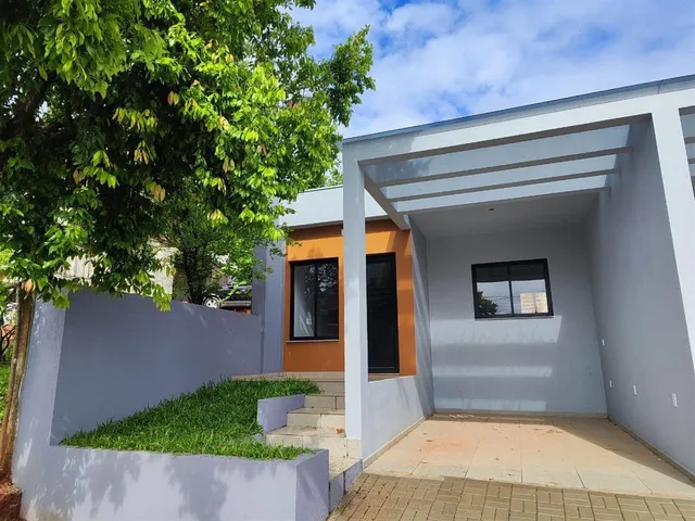 Casa geminada com 2 dormitórios