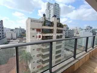 Vista da fachada de um prédio residencial em Lajeado.