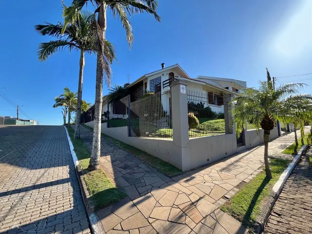 Casa com 3 dormitórios